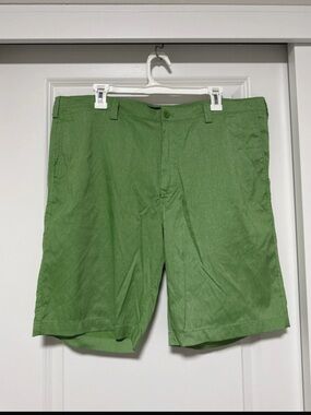 Columbia Golf Shorts Men's Bright Green Flat-Front